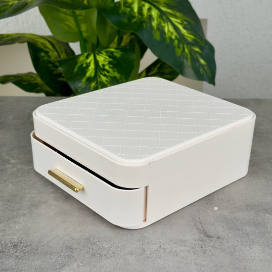 HOUSE BY HOUSE AYNALI TAKI ORGANİZERİ