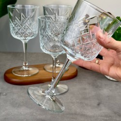 PAŞABAHÇE 4 LÜ TIMELESS MEŞRUBAT BARDAĞI 440276